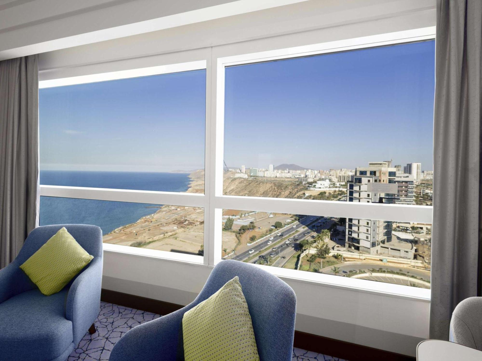 Sheraton Oran Hotel&Towers Exterior foto