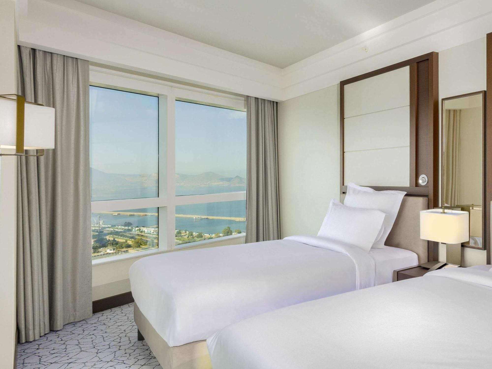 Sheraton Oran Hotel&Towers Exterior foto